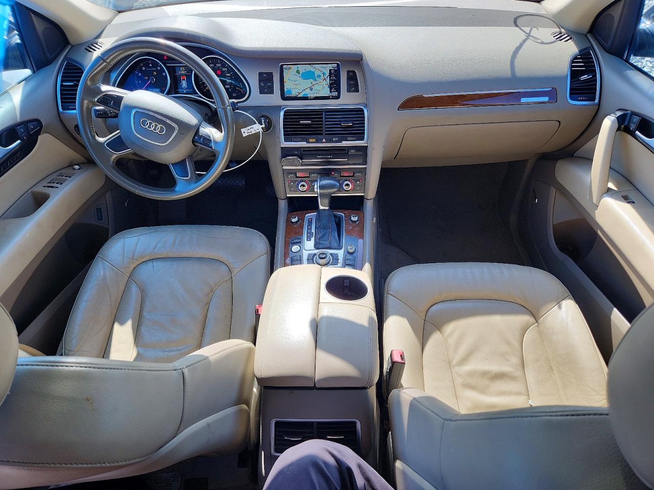 2015 Audi Q7 Premium Plus Черный vin: WA1LGAFE7FD033185