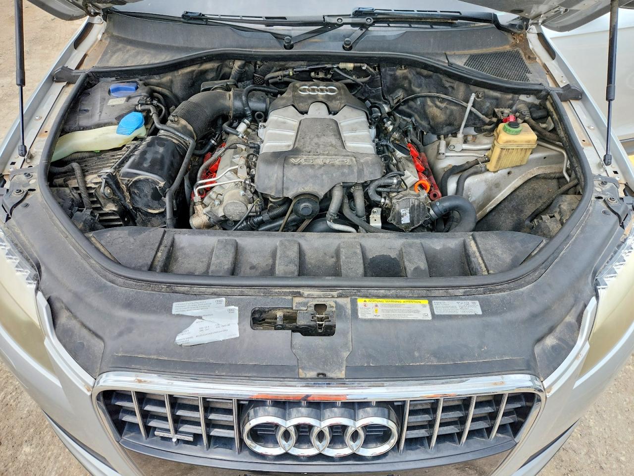 2011 Audi Q7 Premium Plus Silver vin: WA1LGAFE8BD003929