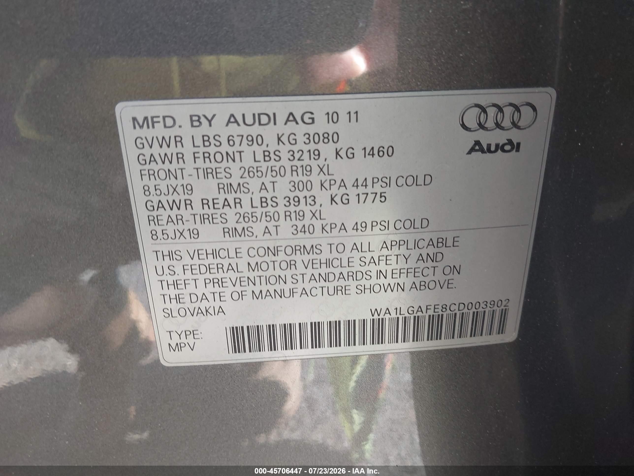 2012 Audi Q7 3.0t Premium Gray vin: WA1LGAFE8CD003902