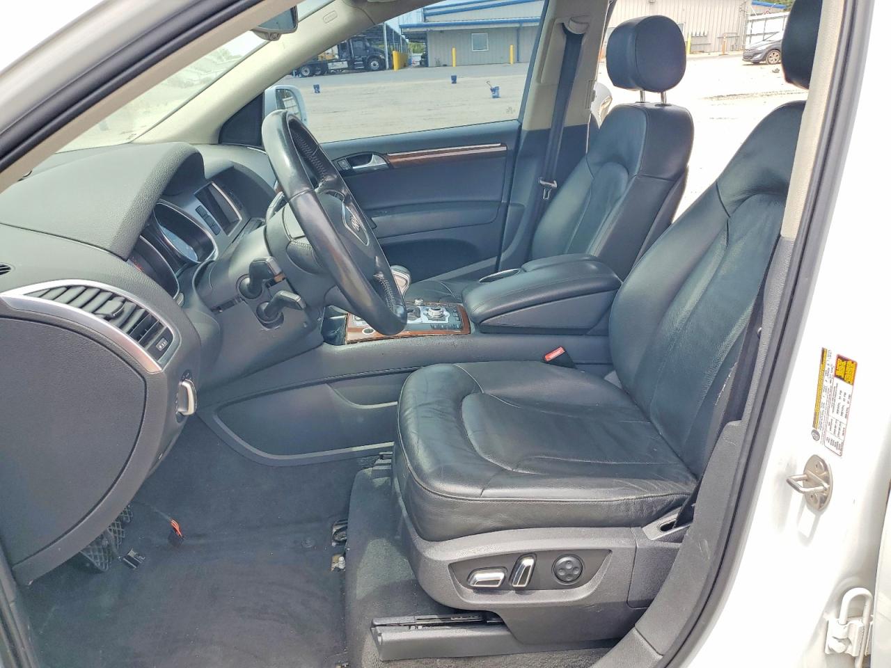 2012 Audi Q7 Premium Plus White vin: WA1LGAFE8CD005911