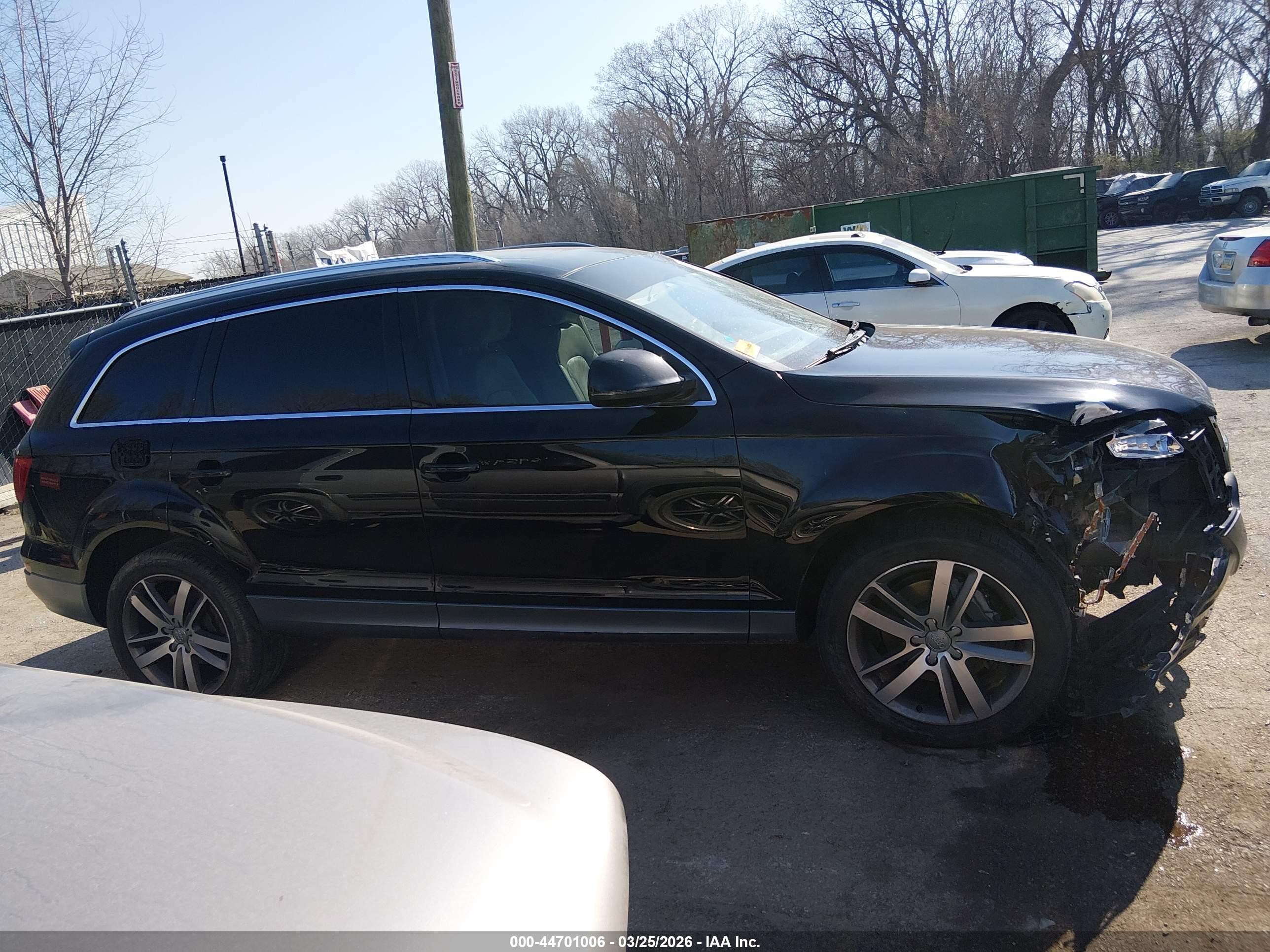 2013 Audi Q7 3.0t Premium Черный vin: WA1LGAFE8DD014450