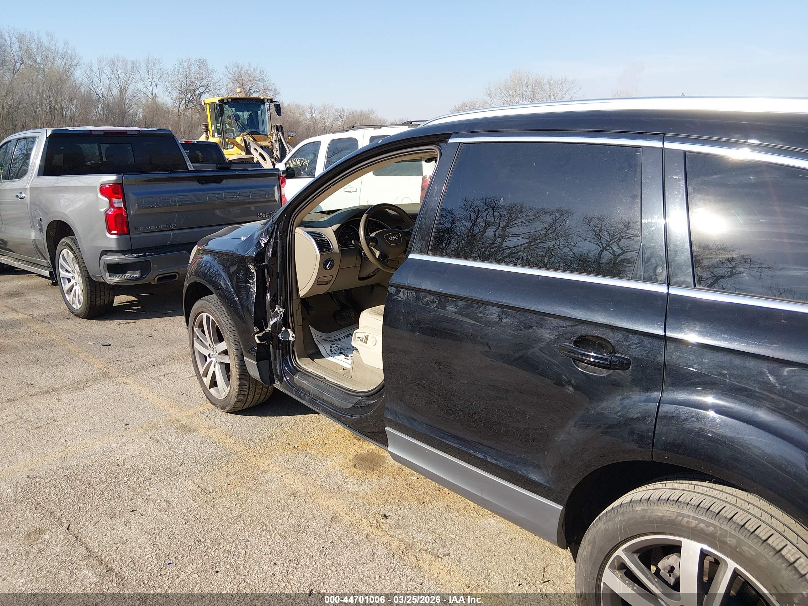 2013 Audi Q7 3.0t Premium Черный vin: WA1LGAFE8DD014450