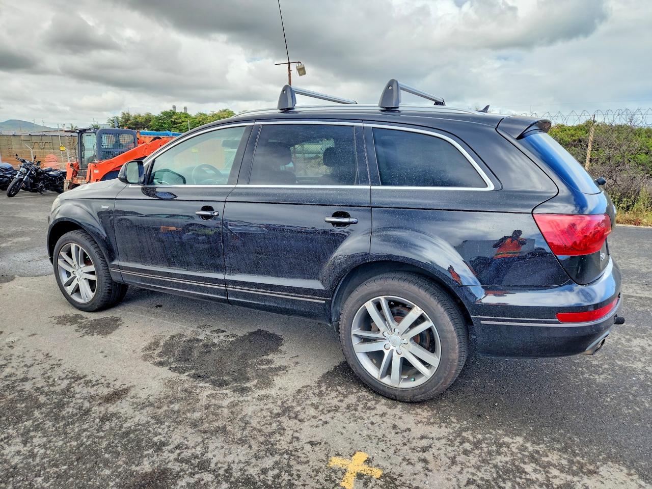 2013 Audi Q7 Premium Plus Black vin: WA1LGAFE8DD016117