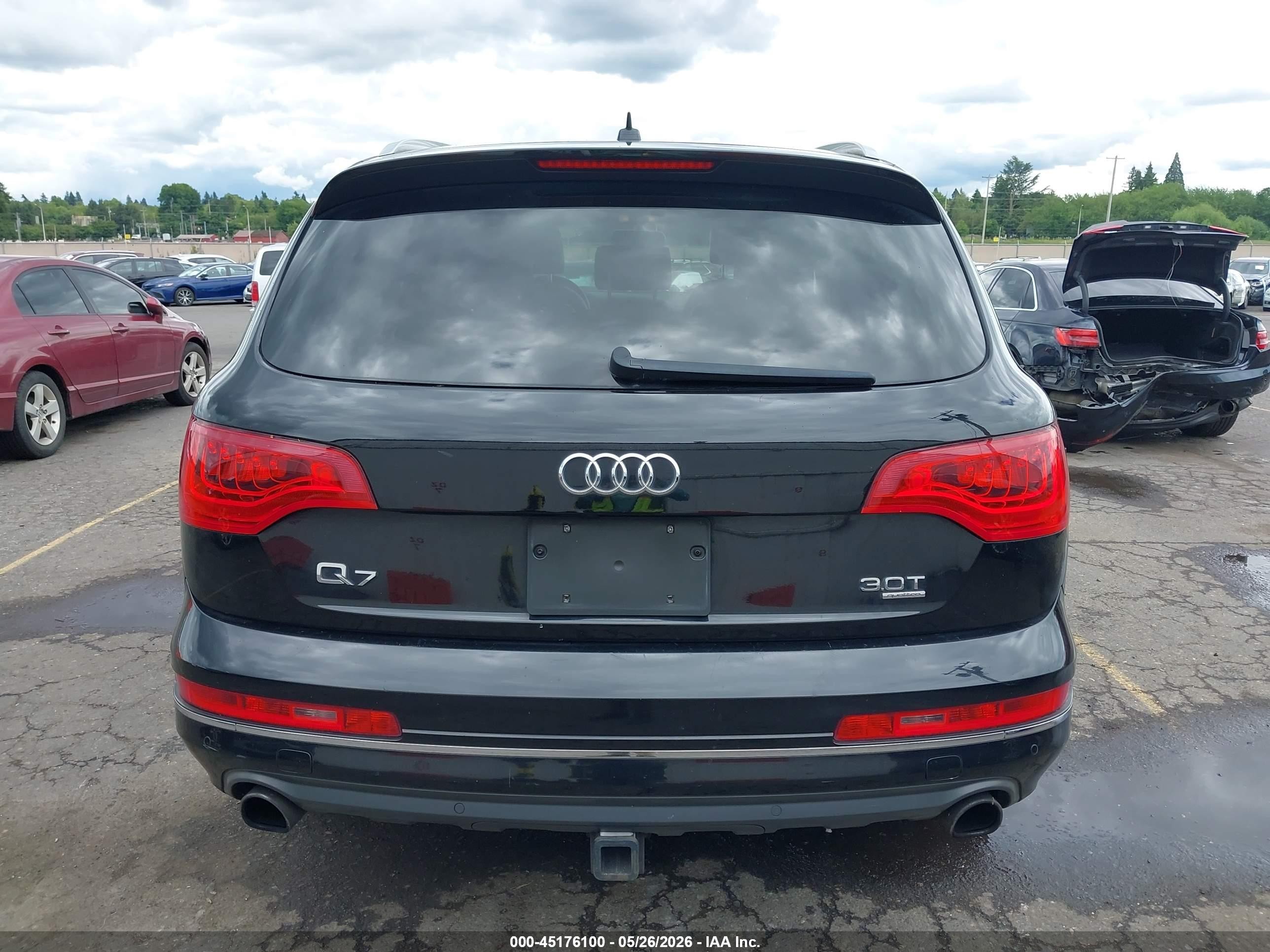 2014 Audi Q7 3.0t Premium Black vin: WA1LGAFE8ED006687
