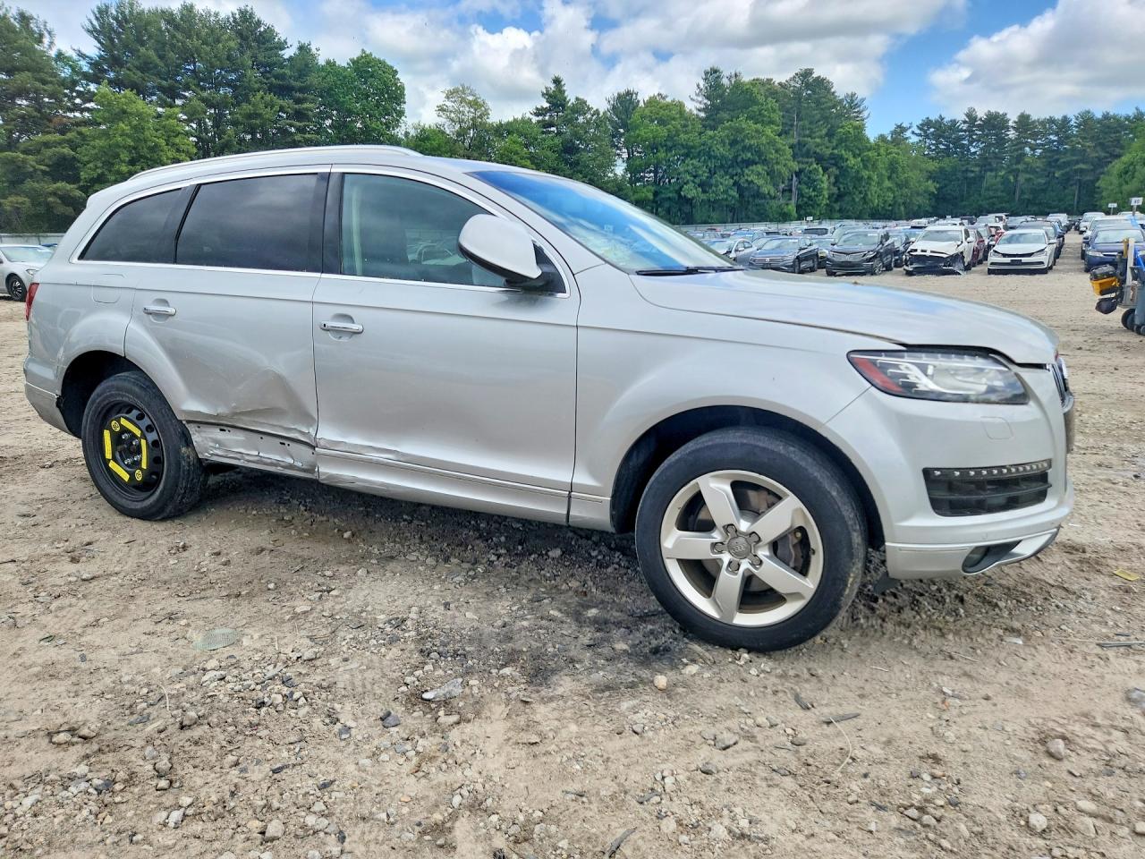 2014 Audi Q7 Premium Plus Silver vin: WA1LGAFE8ED011243