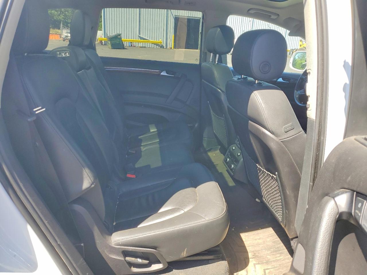 2014 Audi Q7 Premium Plus White vin: WA1LGAFE8ED020752