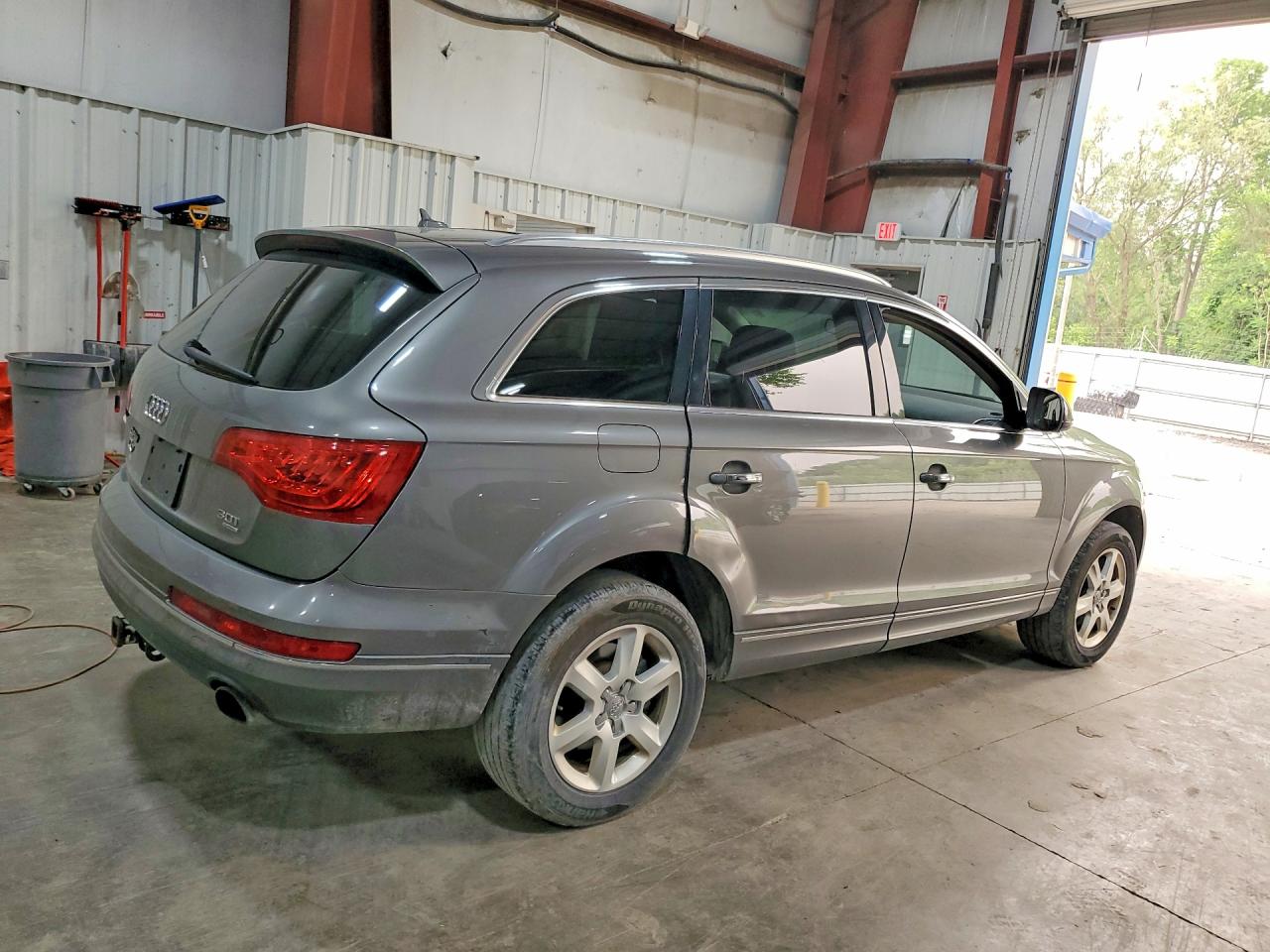 2015 Audi Q7 Premium Plus Gray vin: WA1LGAFE8FD004911