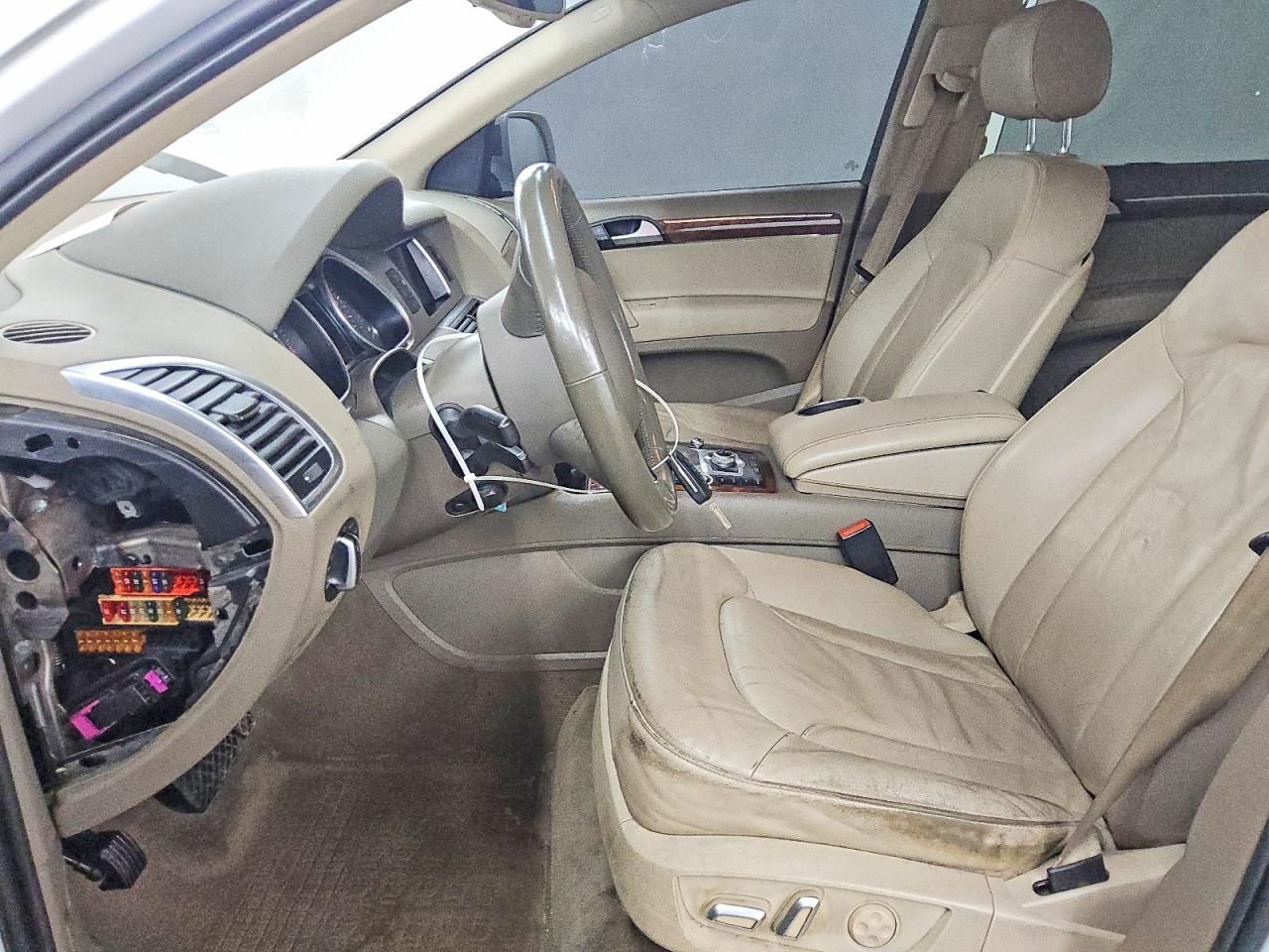 2015 Audi Q7 Premium Plus White vin: WA1LGAFE8FD020252