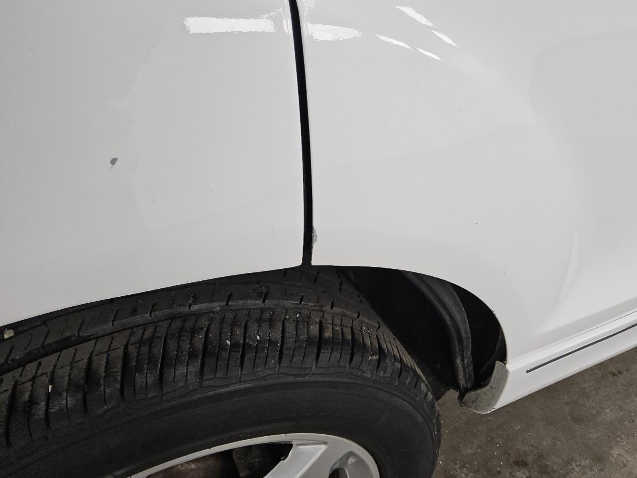 2015 Audi Q7 Premium Plus White vin: WA1LGAFE8FD020252 Damage: Right Qtr Panel, Multiple Scratches Heavy, 3