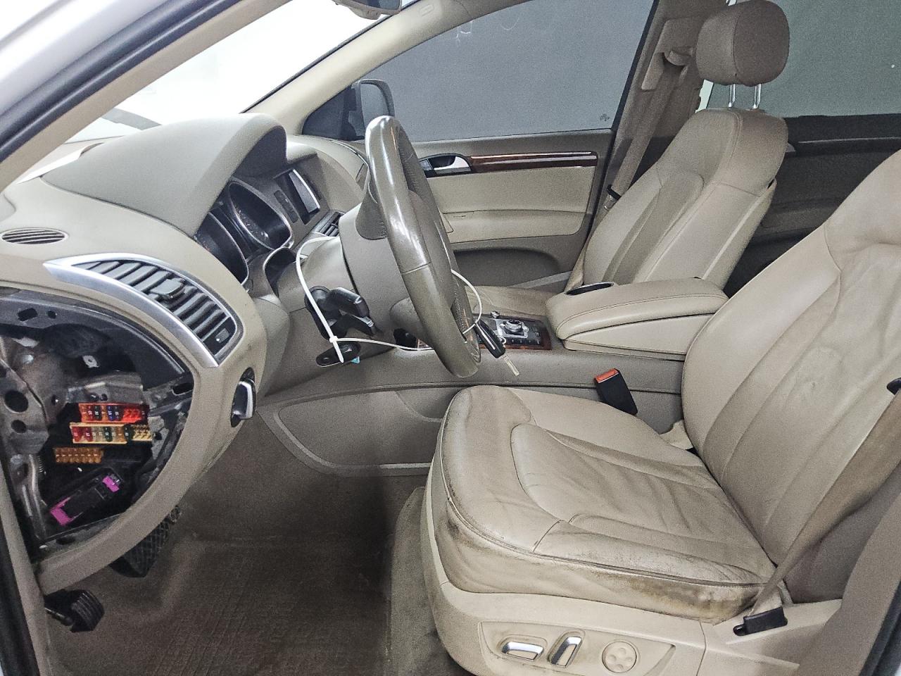 2015 Audi Q7 Premium Plus White vin: WA1LGAFE8FD020252 Damage: Dash Trim Panel, Missing, Replacement Required