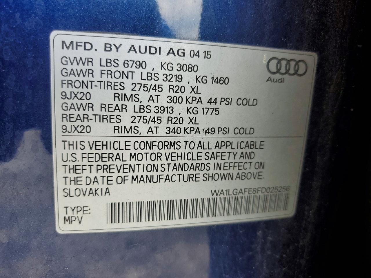 2015 Audi Q7 Premium Plus Синий vin: WA1LGAFE8FD025256