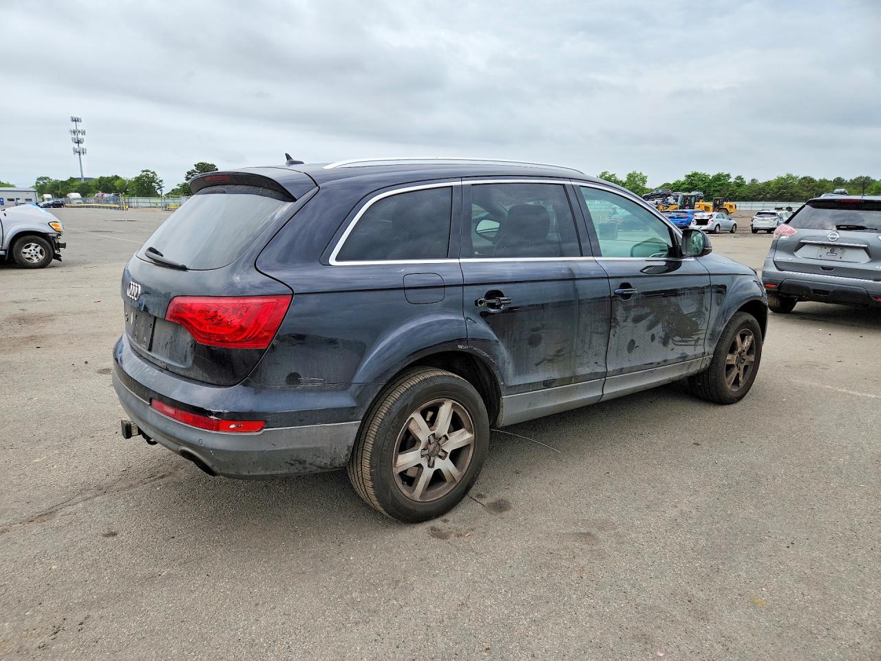 2011 Audi Q7 Premium Plus Black vin: WA1LGAFE9BD003650