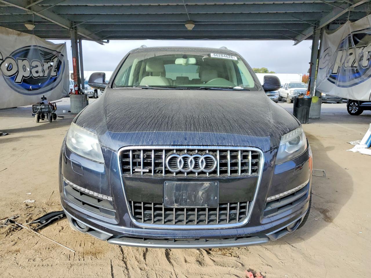 2011 Audi Q7 Premium Plus Синий vin: WA1LGAFE9CD006310