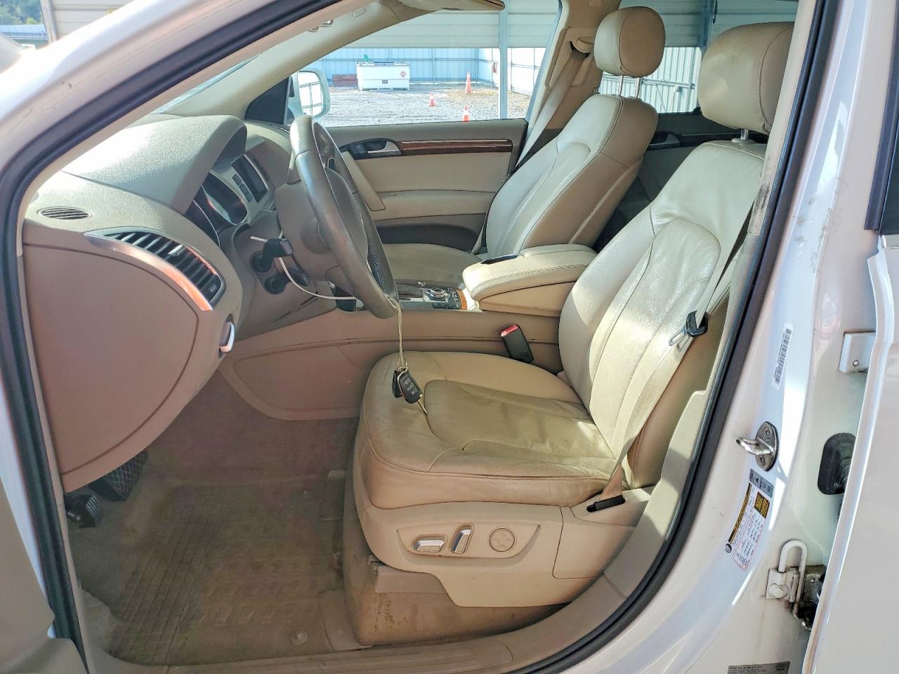 2013 Audi Q7 Premium Plus White vin: WA1LGAFE9DD003246