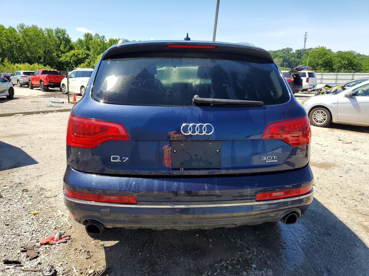 2014 Audi Q7 Premium Plus Blue vin: WA1LGAFE9ED012210
