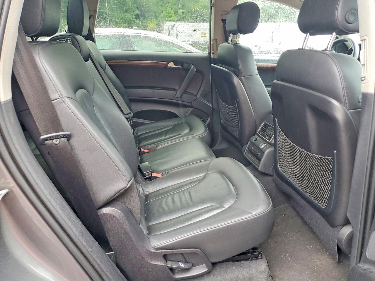2015 Audi Q7 Premium Plus Gray vin: WA1LGAFE9FD001578