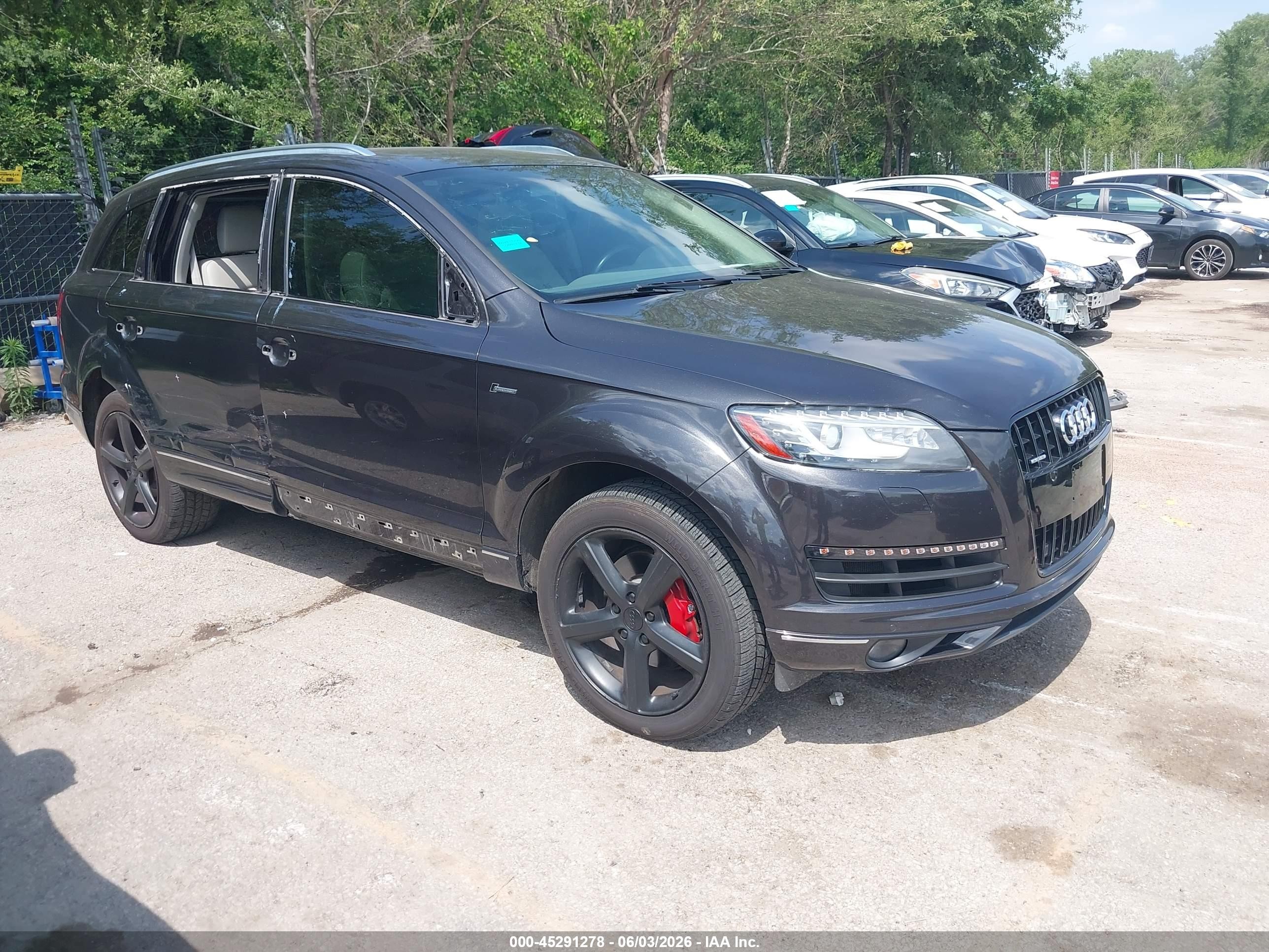 2015 Audi Q7 3.0t Premium Black vin: WA1LGAFE9FD002469