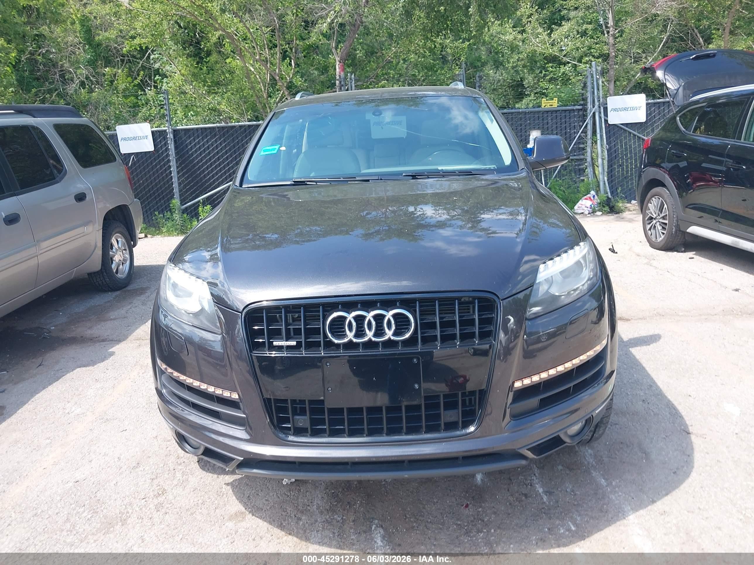 2015 Audi Q7 3.0t Premium Black vin: WA1LGAFE9FD002469