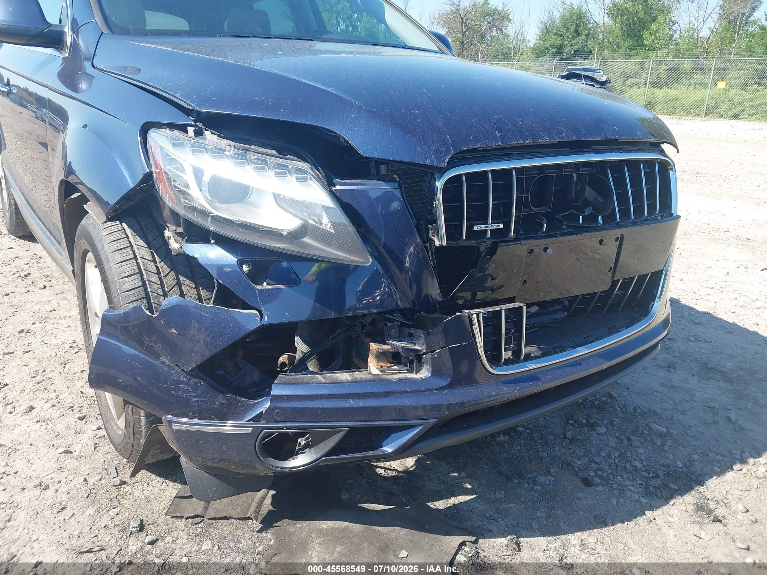 2015 Audi Q7 3.0t Premium Синий vin: WA1LGAFE9FD014234