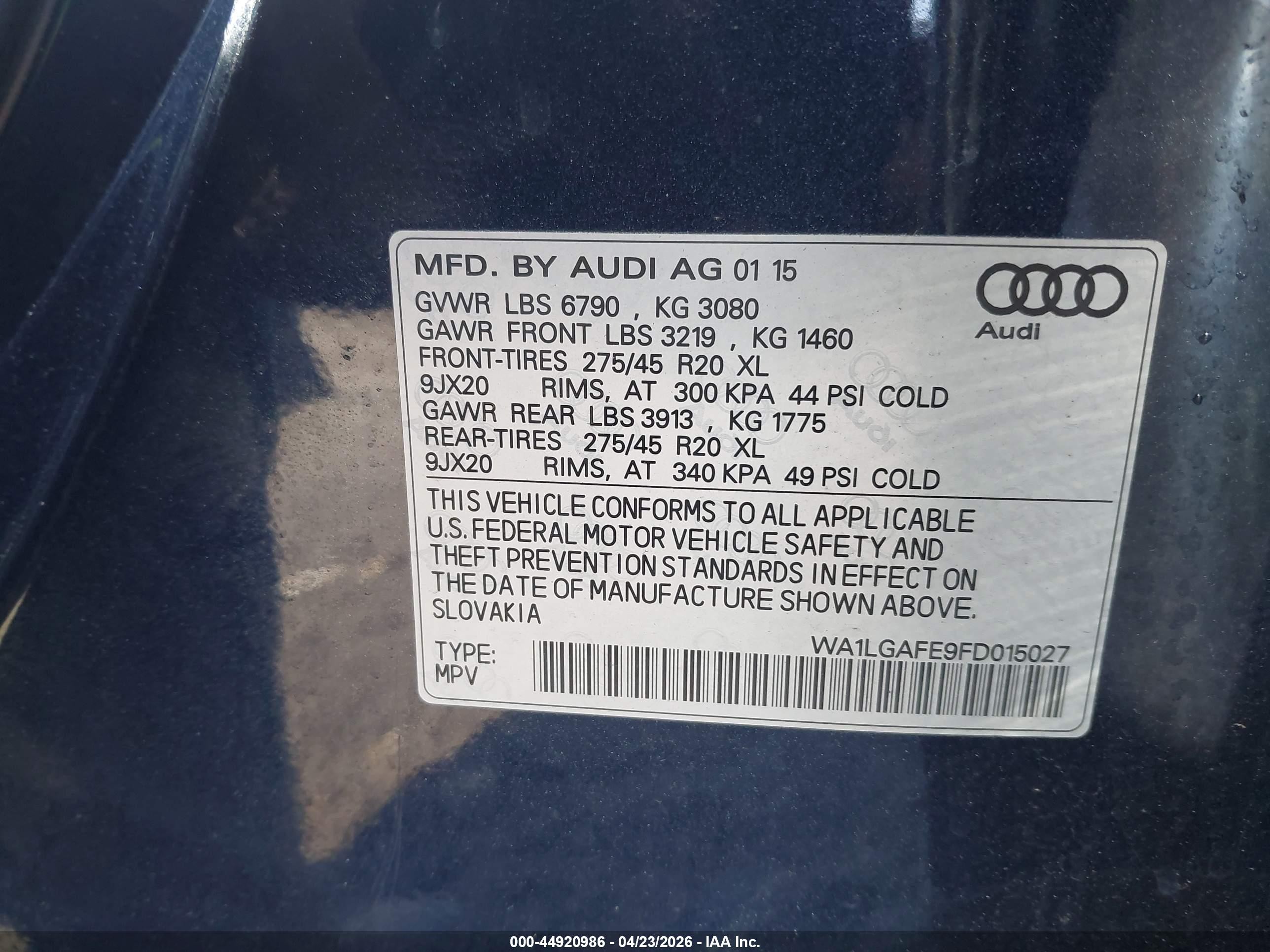 2015 Audi Q7 3.0t Premium Black vin: WA1LGAFE9FD015027