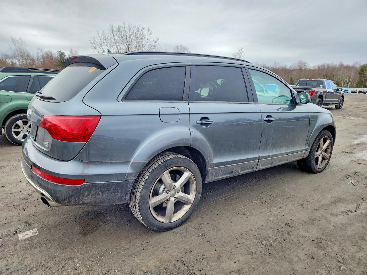 2015 Audi Q7 Premium Plus Gray vin: WA1LGAFE9FD028943