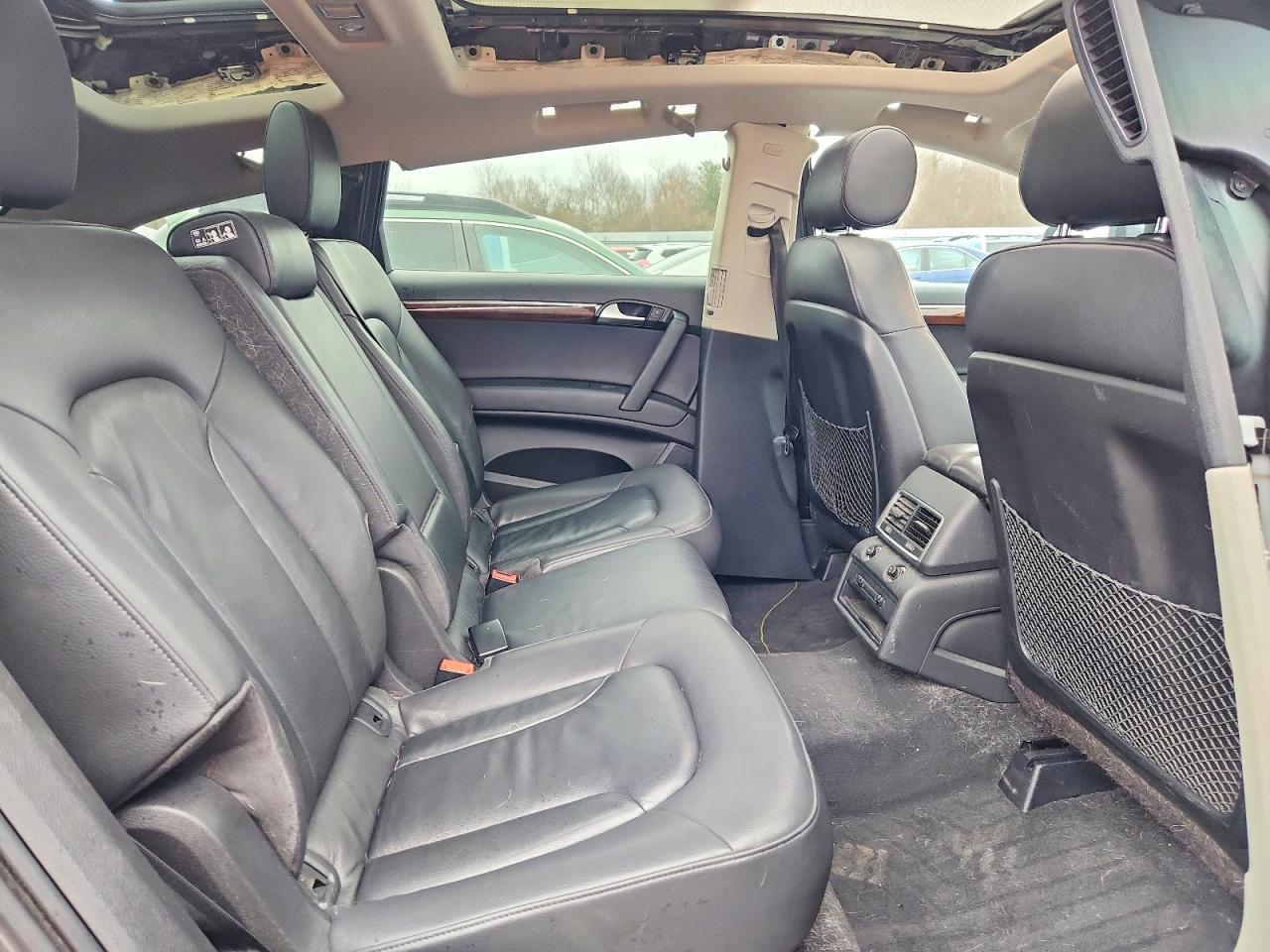 2015 Audi Q7 Premium Plus Gray vin: WA1LGAFE9FD028943