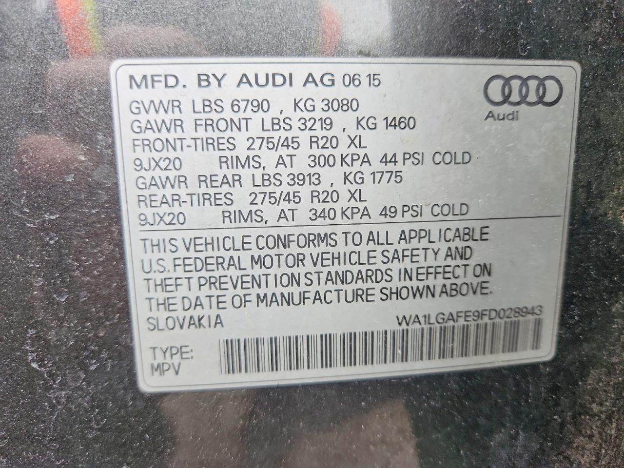2015 Audi Q7 Premium Plus Gray vin: WA1LGAFE9FD028943