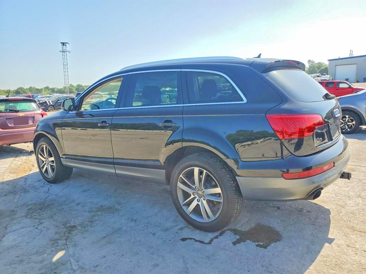2013 Audi Q7 Premium Plus Black vin: WA1LGAFEXDD008696