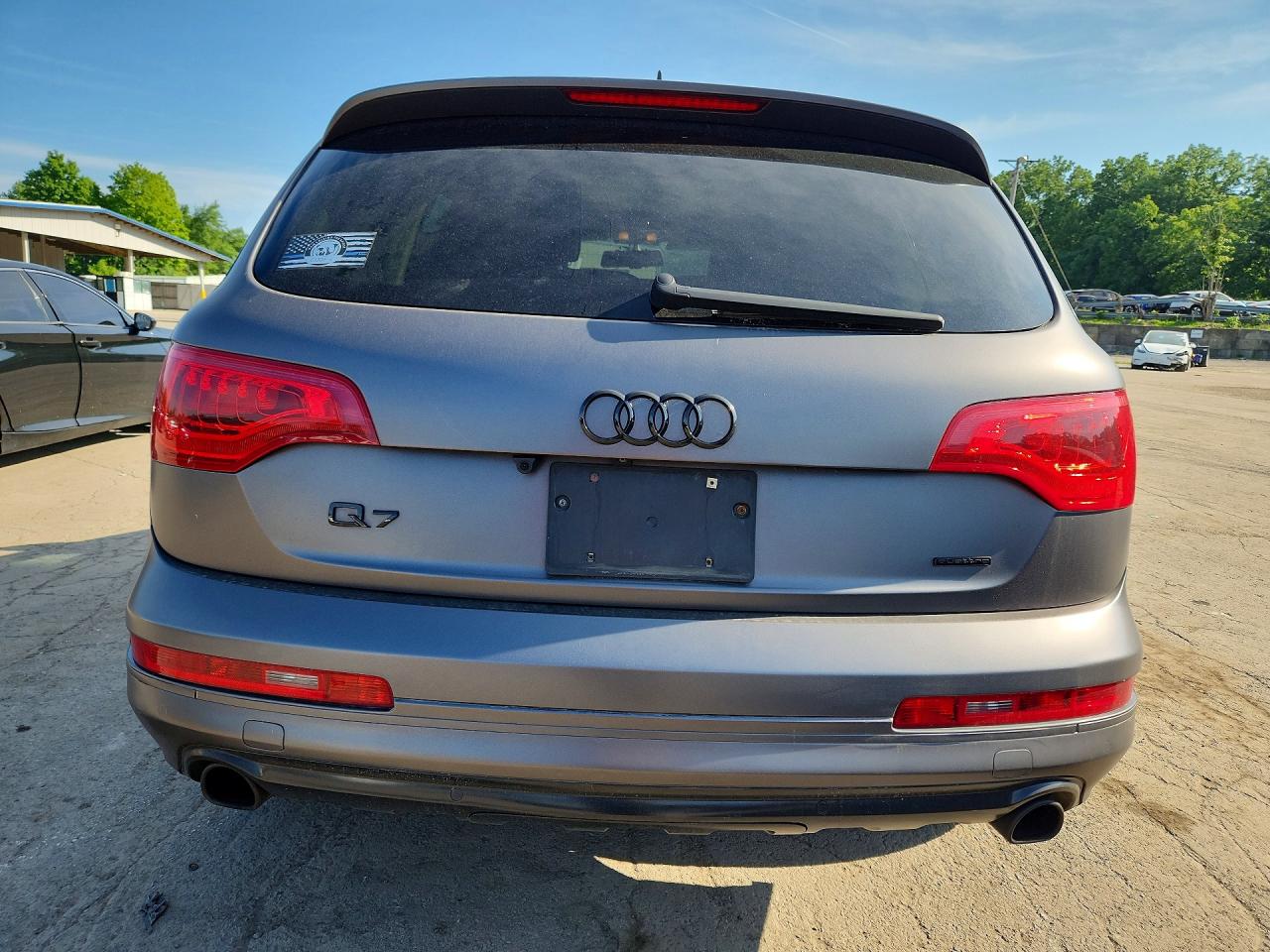2013 Audi Q7 Premium Plus Silver vin: WA1LGAFEXDD010707
