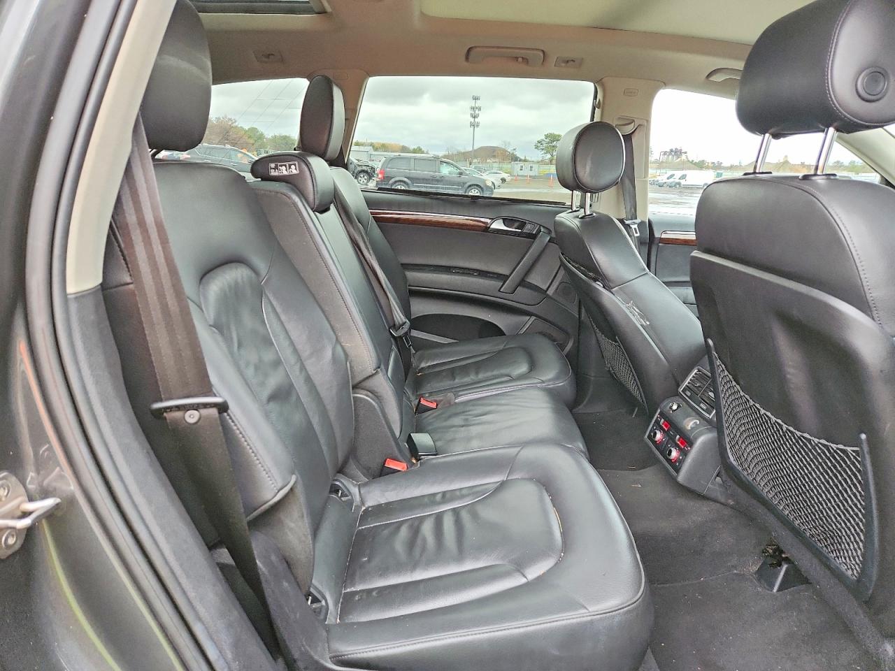 2013 Audi Q7 Premium Plus Gray vin: WA1LGAFEXDD015647