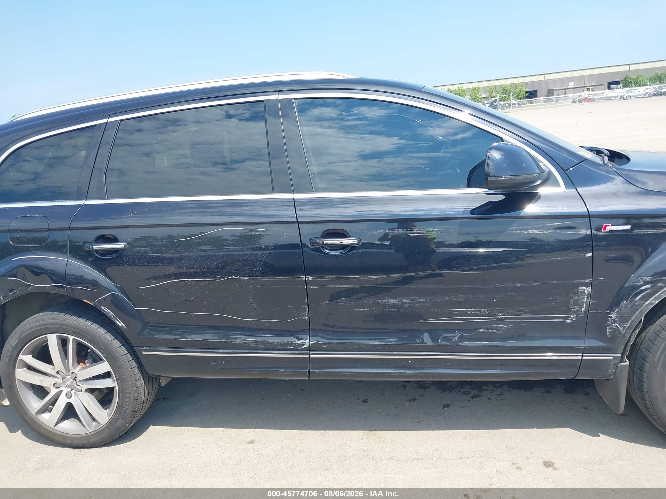 2014 Audi Q7 3.0t Premium Black vin: WA1LGAFEXED004293
