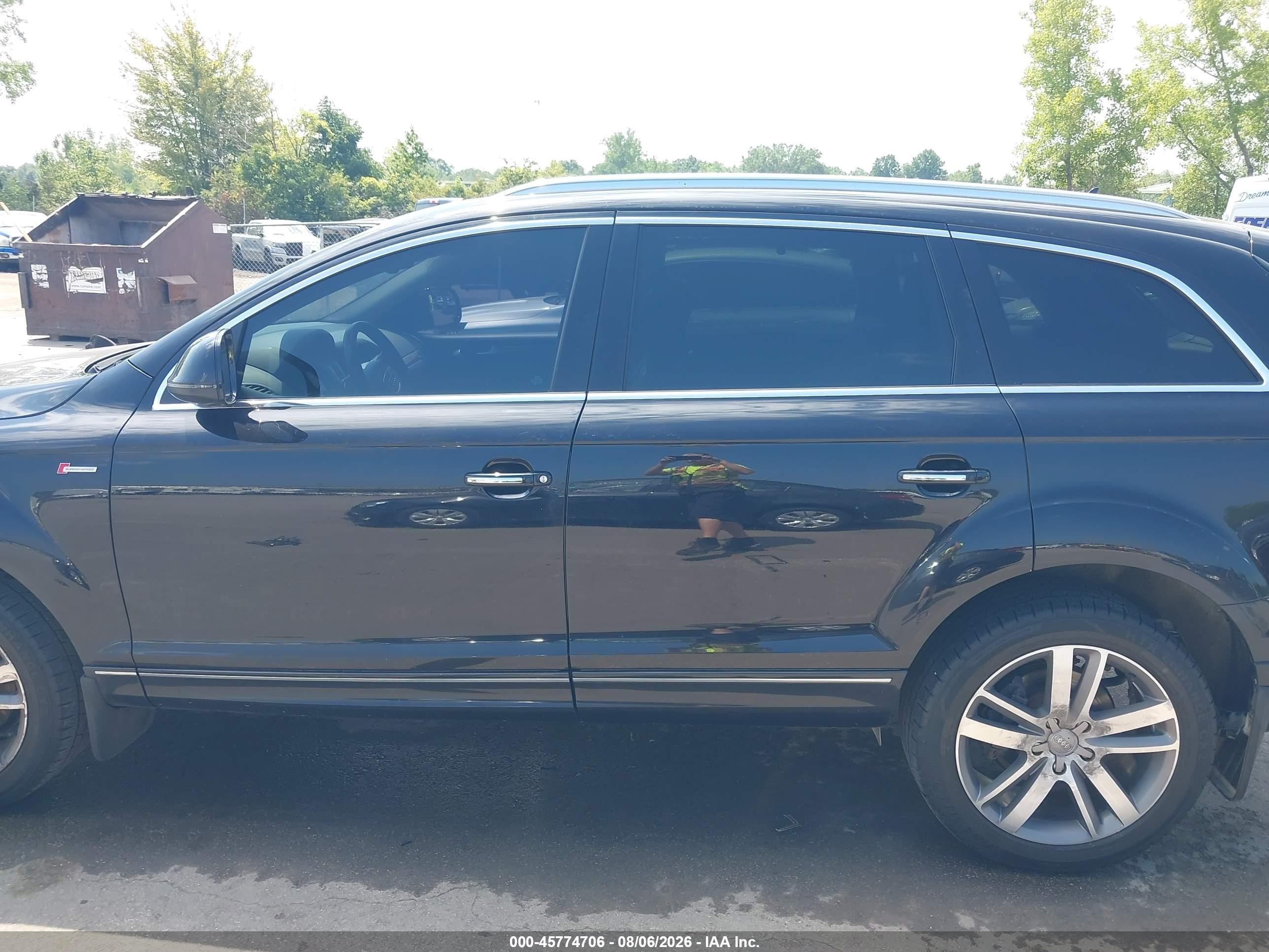 2014 Audi Q7 3.0t Premium Black vin: WA1LGAFEXED004293