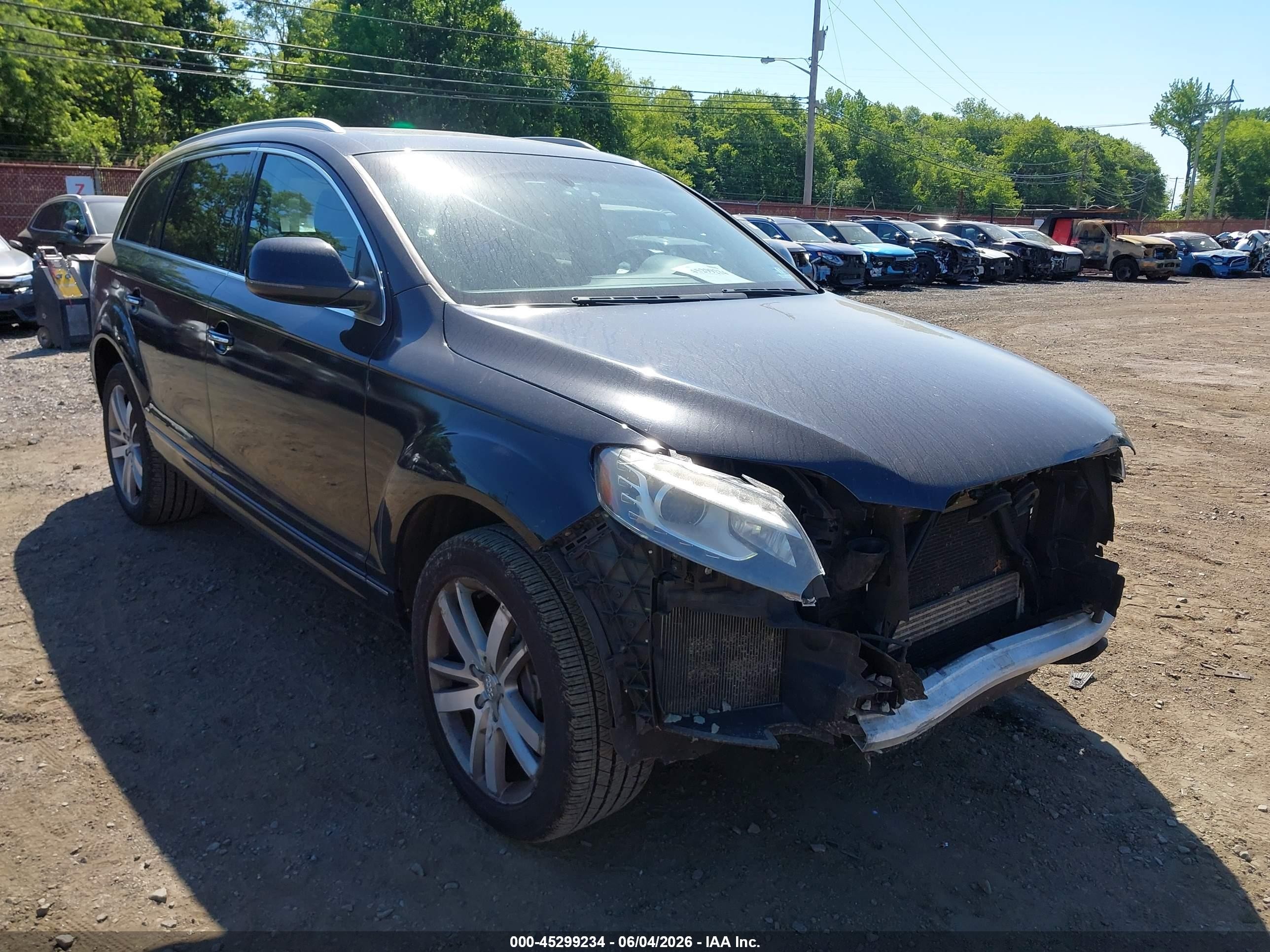 2015 Audi Q7 3.0t Premium Black vin: WA1LGAFEXFD002335