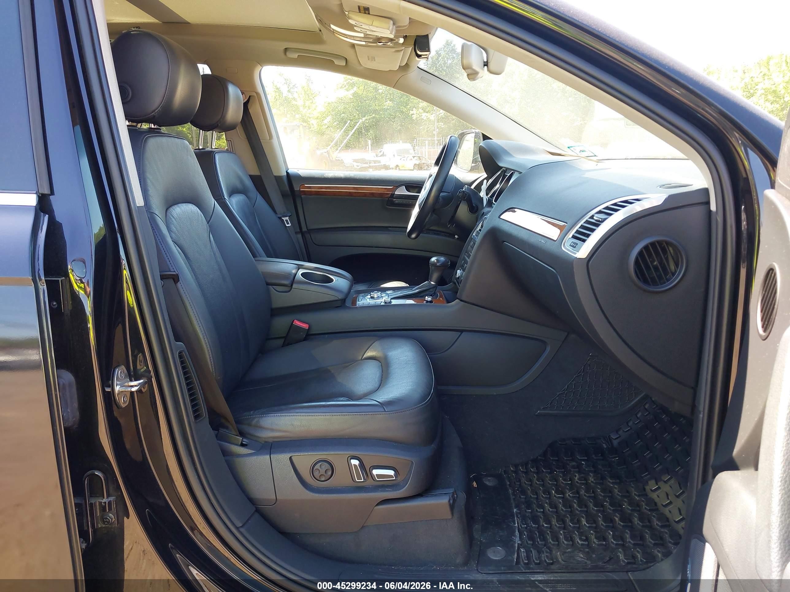 2015 Audi Q7 3.0t Premium Black vin: WA1LGAFEXFD002335