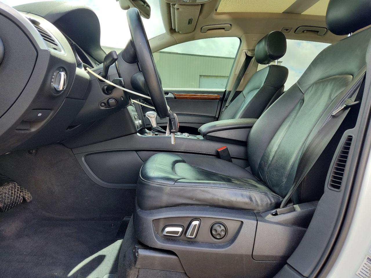 2015 Audi Q7 Premium Plus White vin: WA1LGAFEXFD006241