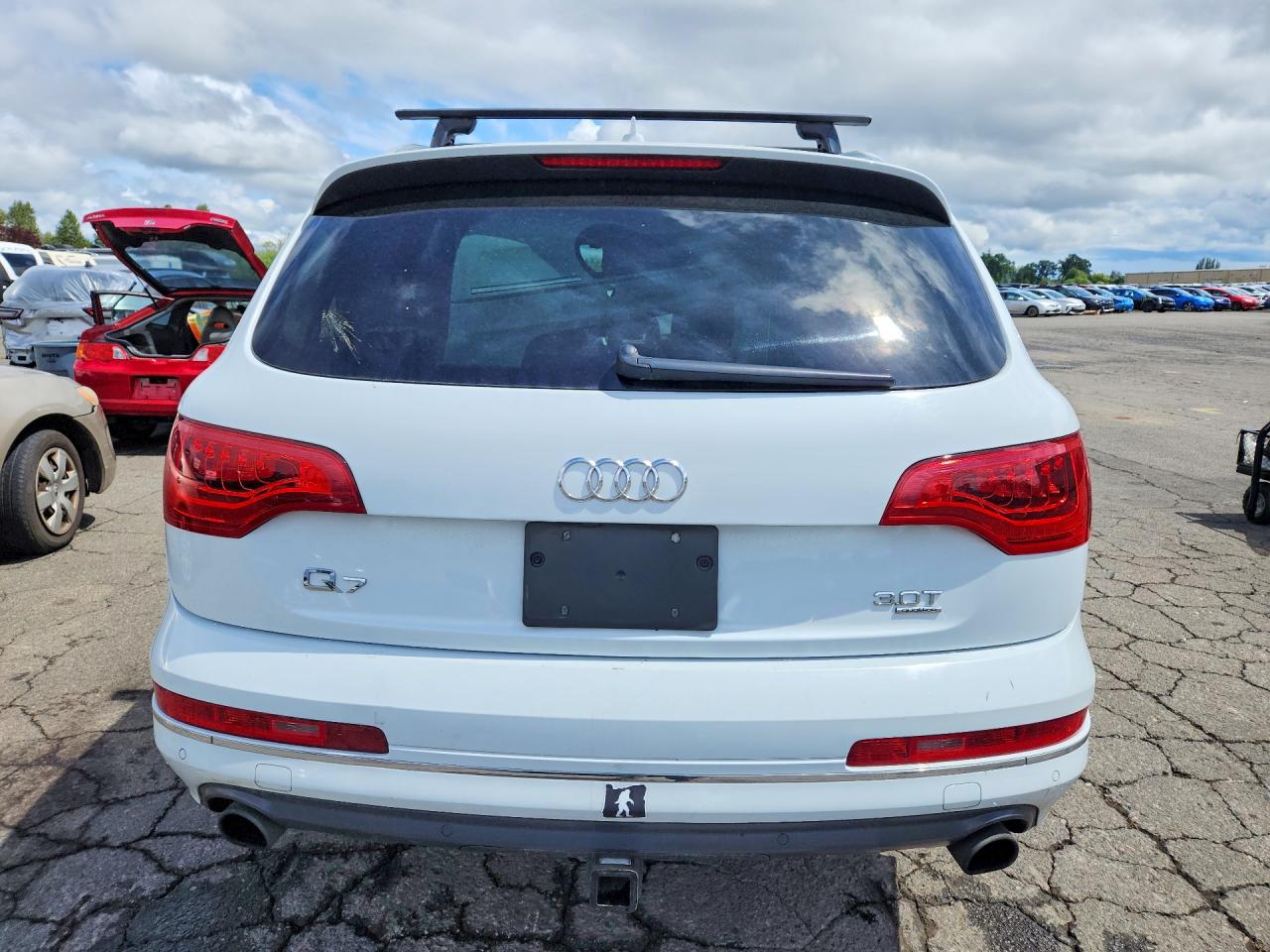 2015 Audi Q7 Premium Plus White vin: WA1LGAFEXFD006241
