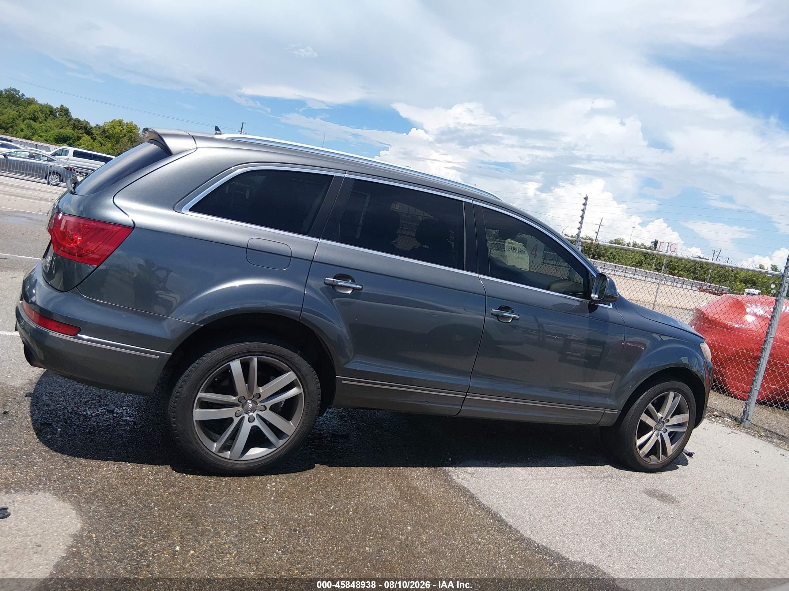 2015 Audi Q7 3.0t Premium Black vin: WA1LGAFEXFD012198