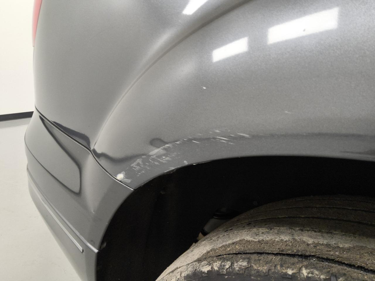 2015 Audi Q7 Premium Plus Gray vin: WA1LGAFEXFD016963 Damage: Right Qtr Panel, Dent(S) W/ Paint Dmg, 9 To 10 Inches