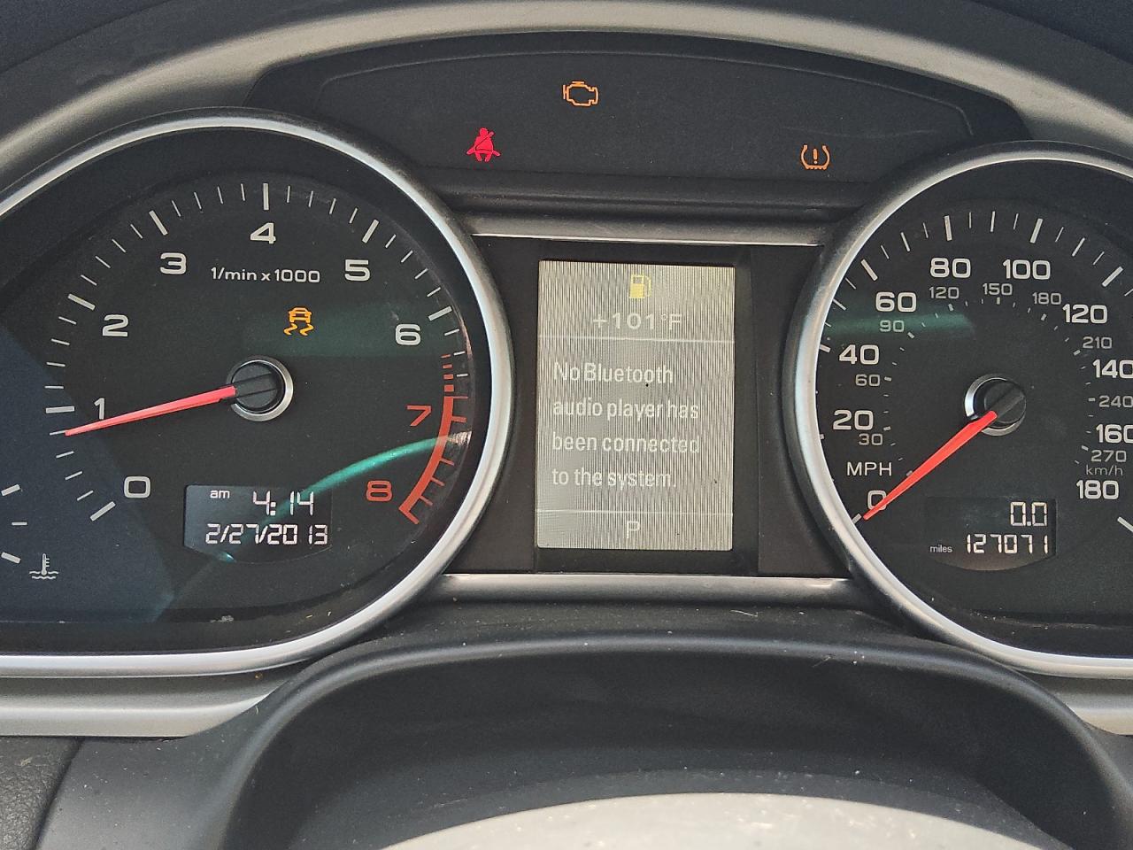 2015 Audi Q7 Premium Plus Gray vin: WA1LGAFEXFD016963 Damage: Warning Light - Engine, On, Unacceptable