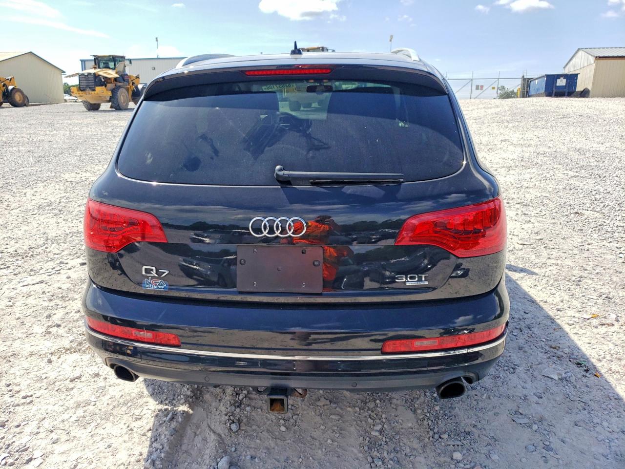 2015 Audi Q7 Premium Plus Черный vin: WA1LGAFEXFD023752