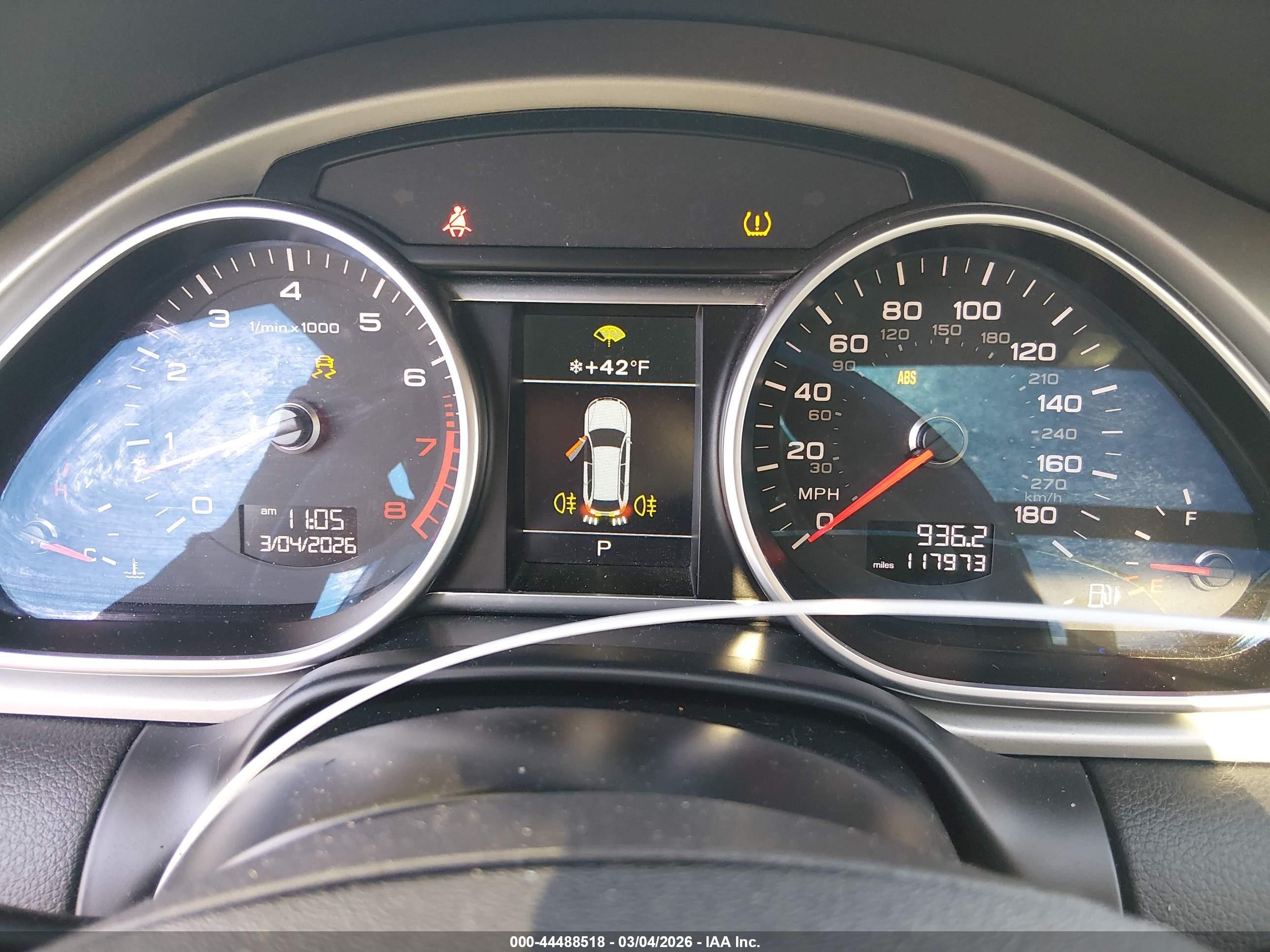 2015 Audi Q7 3.0t Premium White vin: WA1LGAFEXFD025937