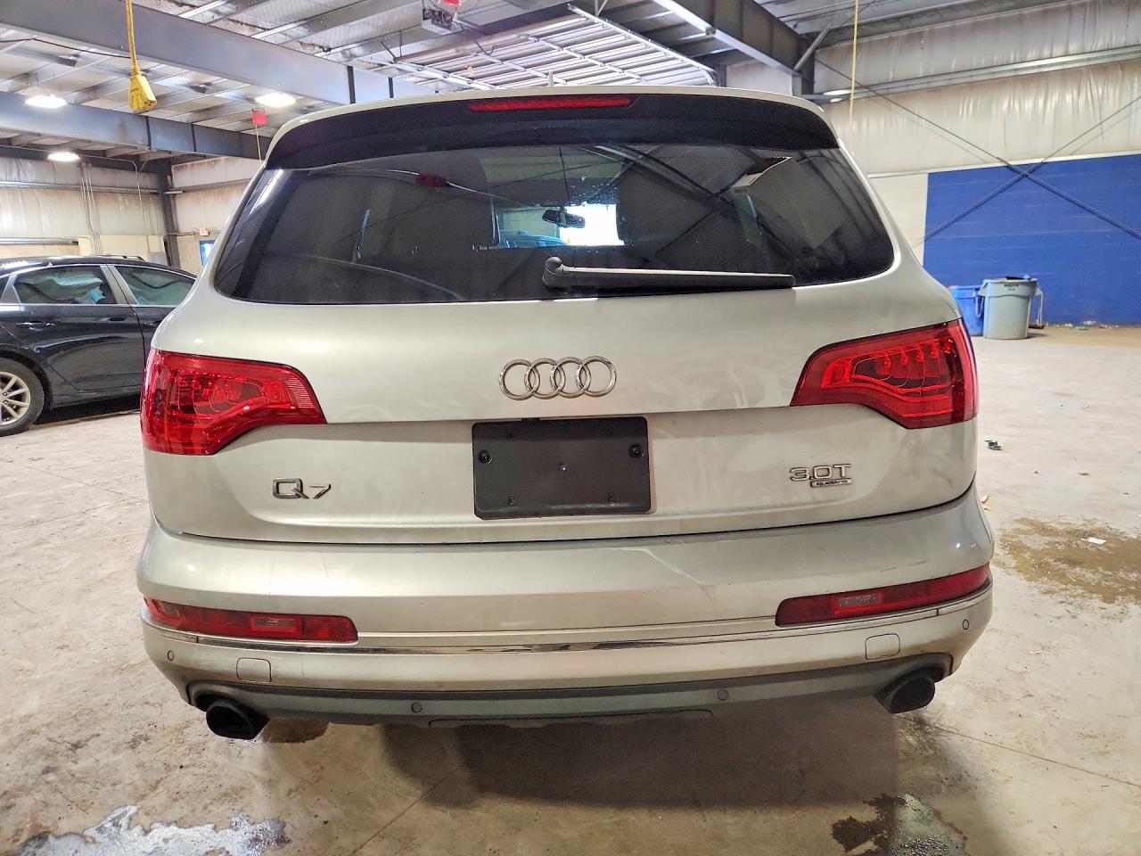 2015 Audi Q7 Premium Plus Silver vin: WA1LGAFEXFD026764