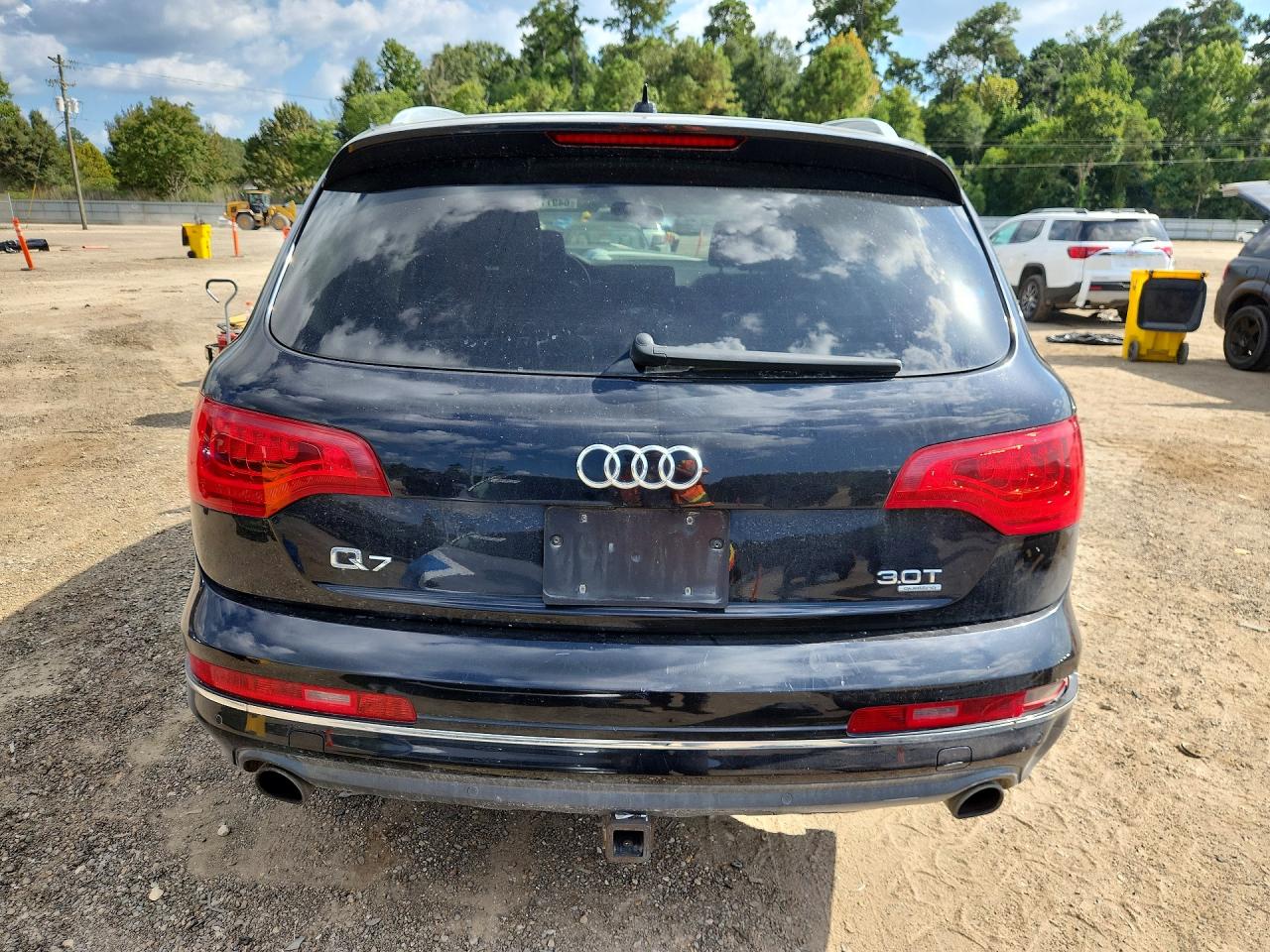 2015 Audi Q7 Premium Plus Black vin: WA1LGAFEXFD029079