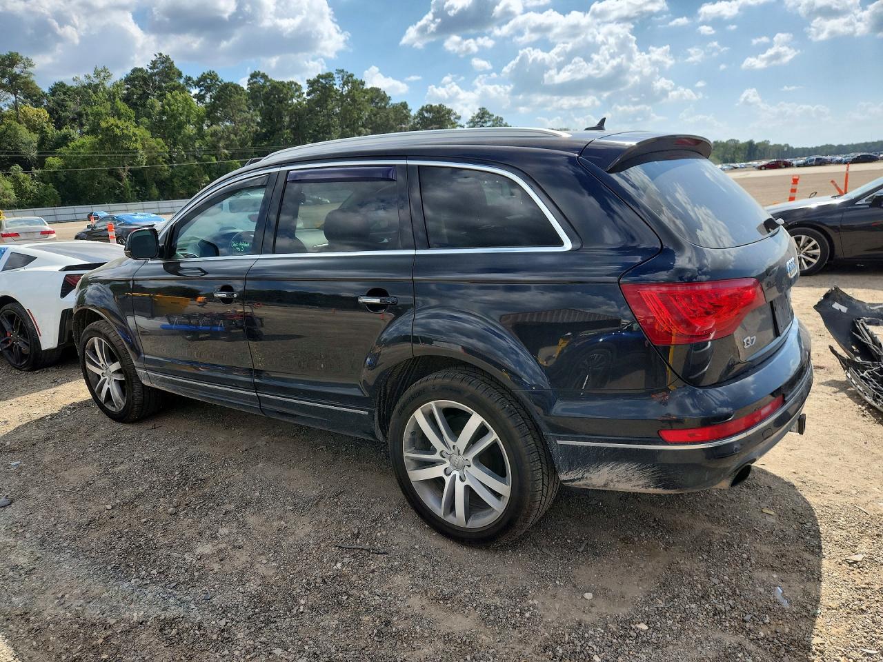 2015 Audi Q7 Premium Plus Black vin: WA1LGAFEXFD029079
