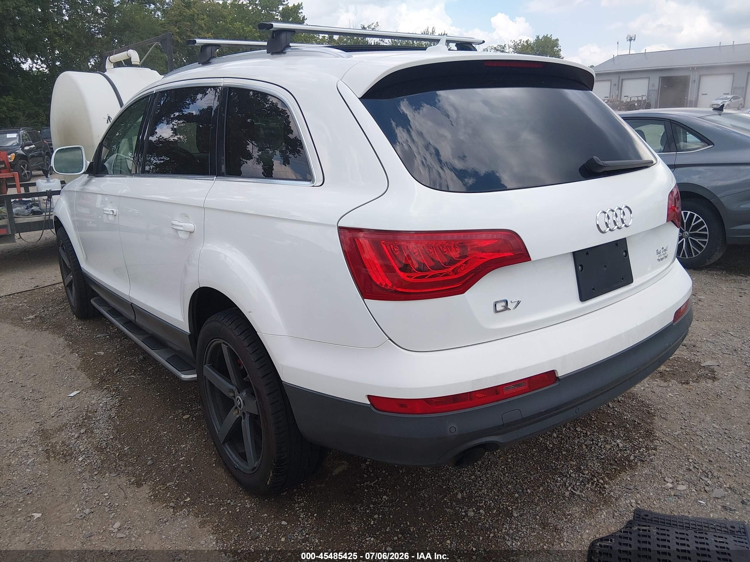 2011 Audi Q7 3.0t Premium White vin: WA1LGBFE2BD003155