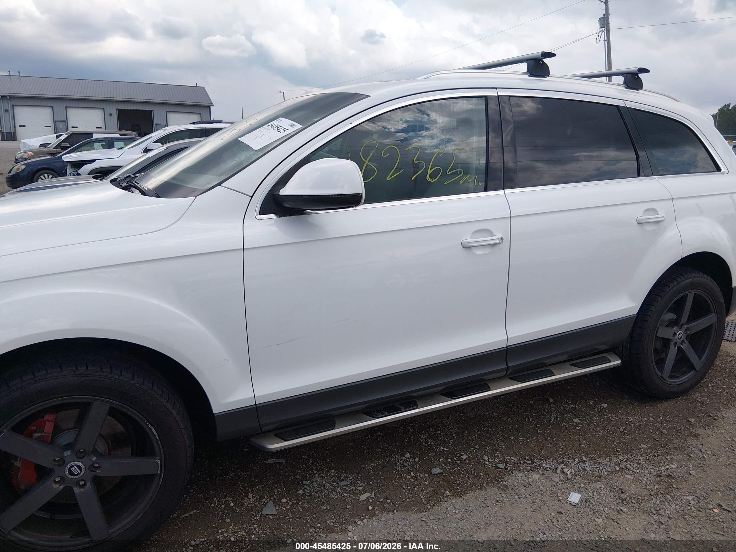 2011 Audi Q7 3.0t Premium White vin: WA1LGBFE2BD003155
