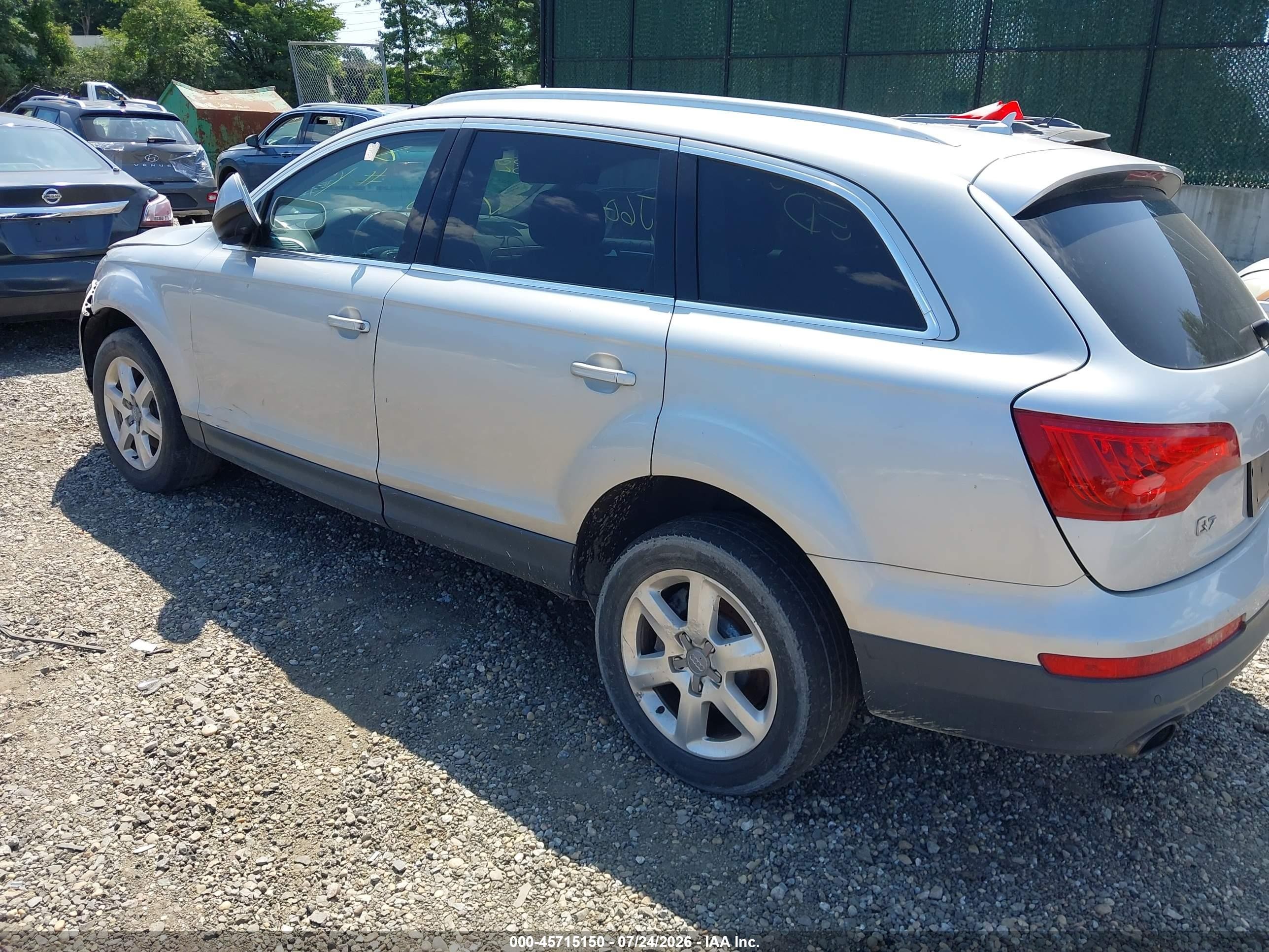 2013 Audi Q7 3.0t Premium Gray vin: WA1LGBFE9DD009988