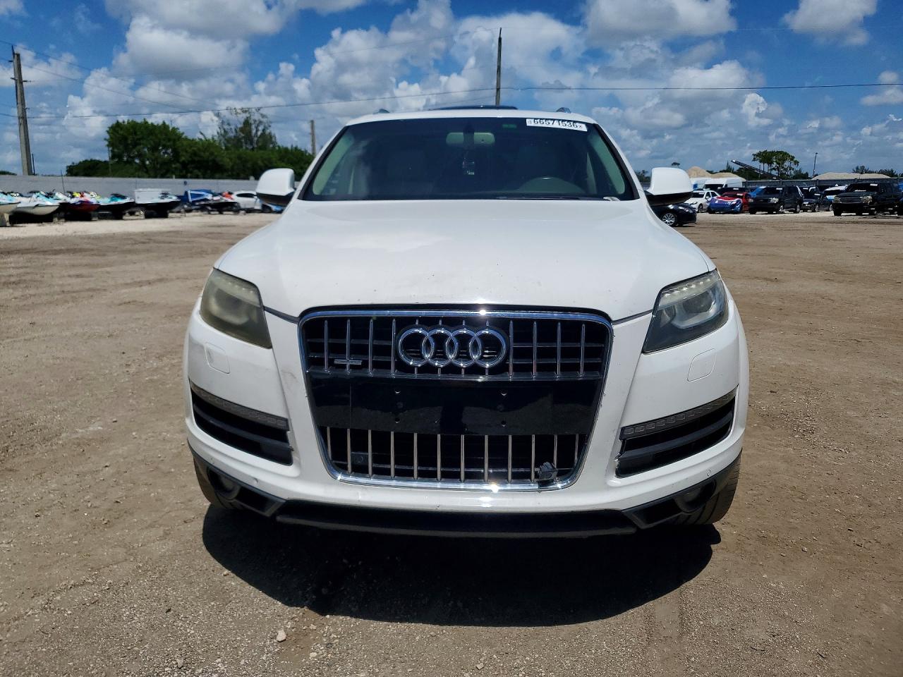 2012 Audi Q7 Premium Plus White vin: WA1LGBFEXCD000358