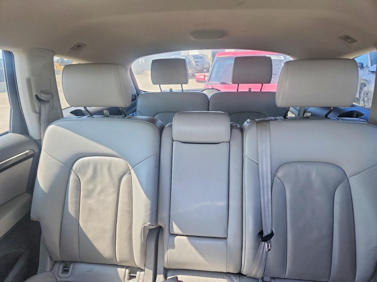 2011 Audi Q7 Premium Plus Silver vin: WA1LGCFE8BD001934