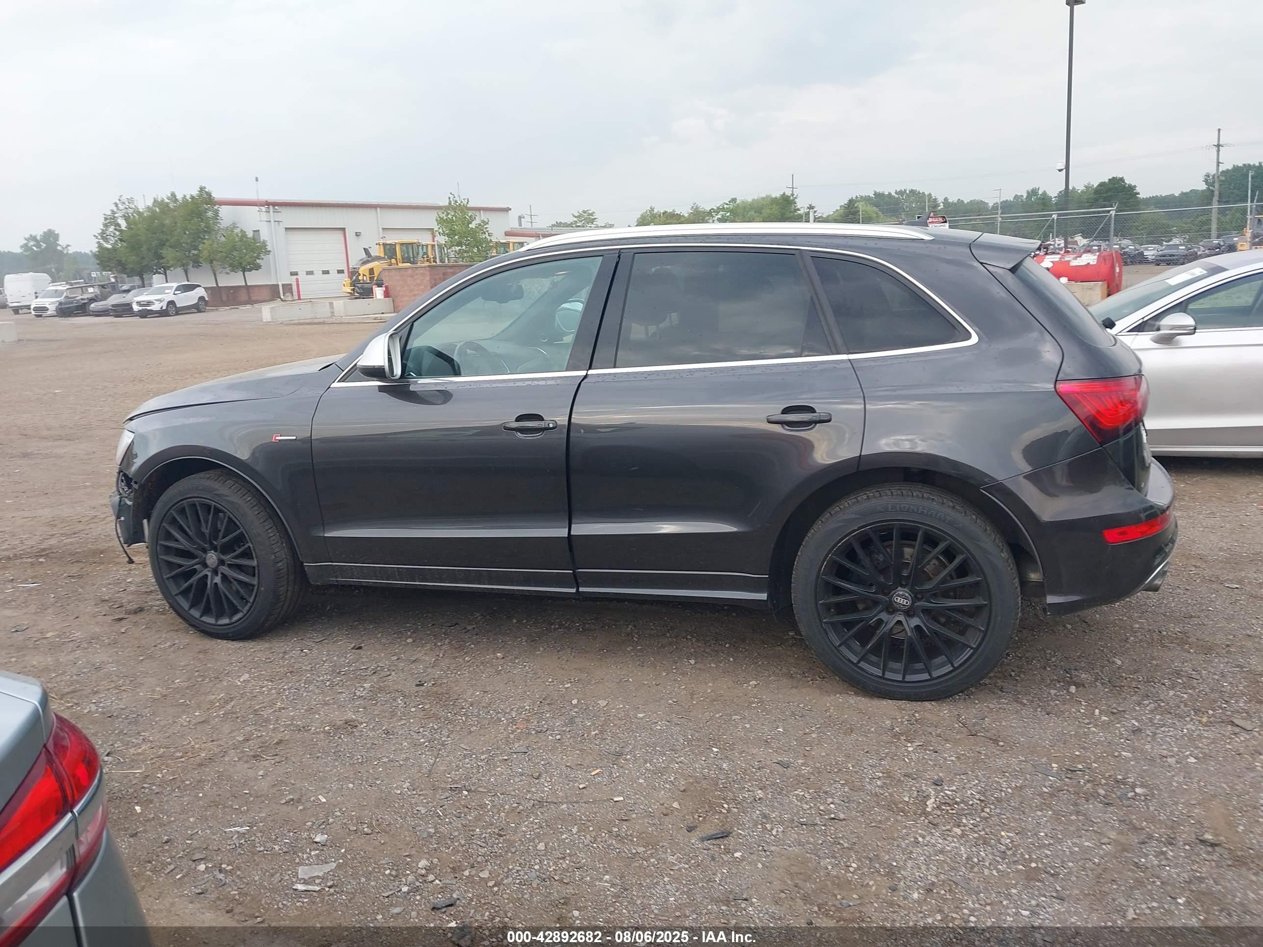 2014 Audi Q5 3.0 Technik Gray vin: WA1LGCFP1EA085876